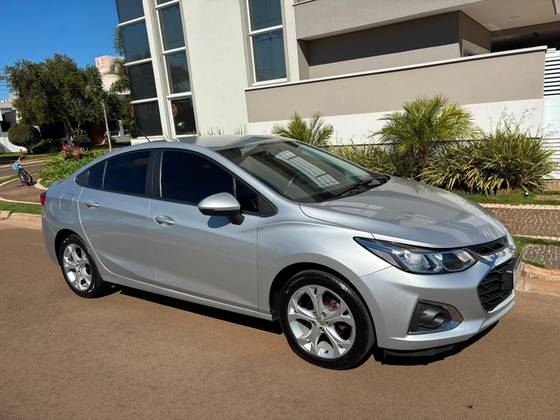 CHEVROLET CRUZE 1.4 TURBO LT 16V FLEX 4P AUTOMÁTICO CHEVROLET CRUZE 1.4 TURBO LT 16V FLEX 4P AUTOMÁTICO